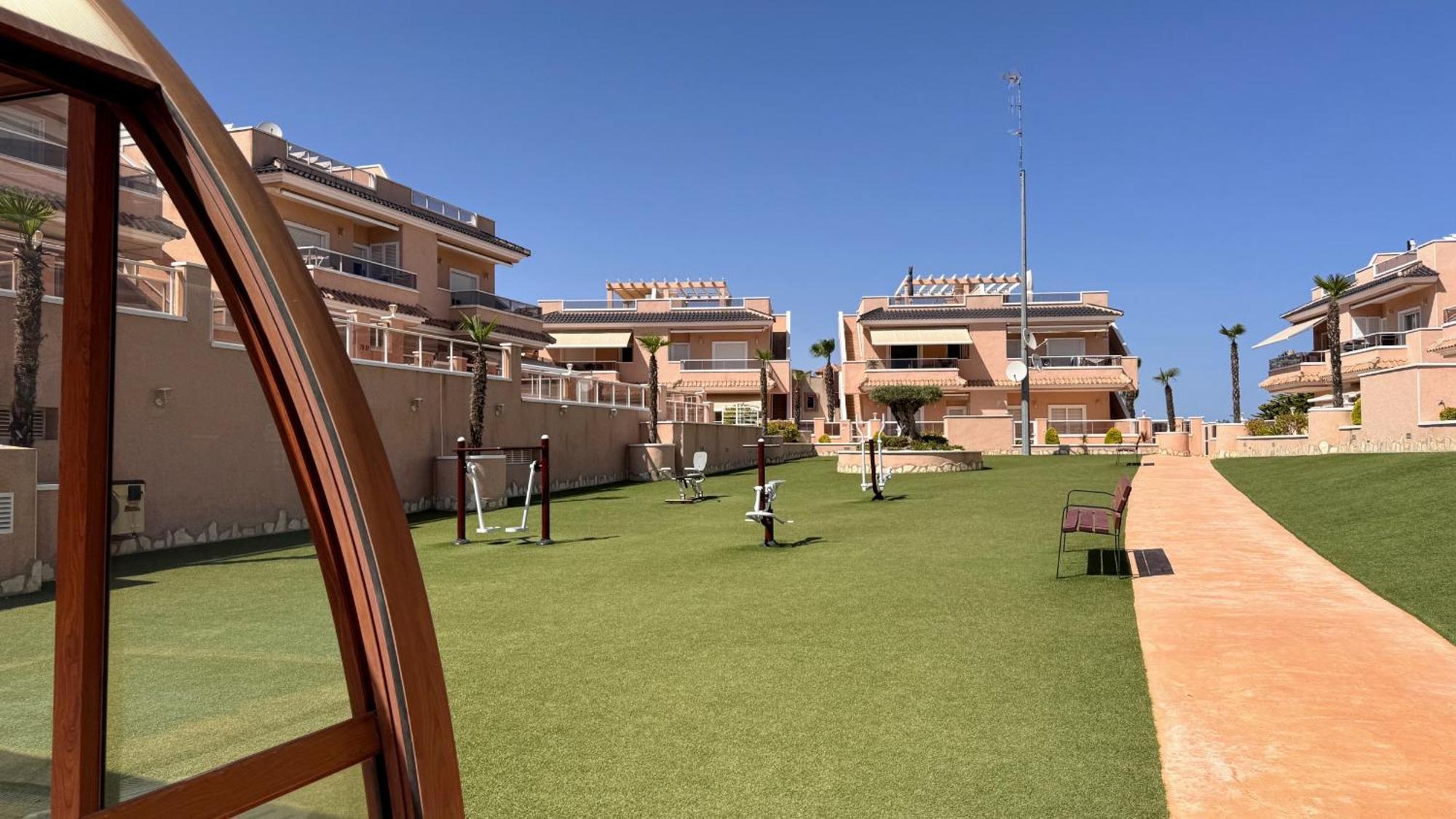 Apartments Punta Prima Indoor & Outdoor Pool Torrevieja Extérieur photo