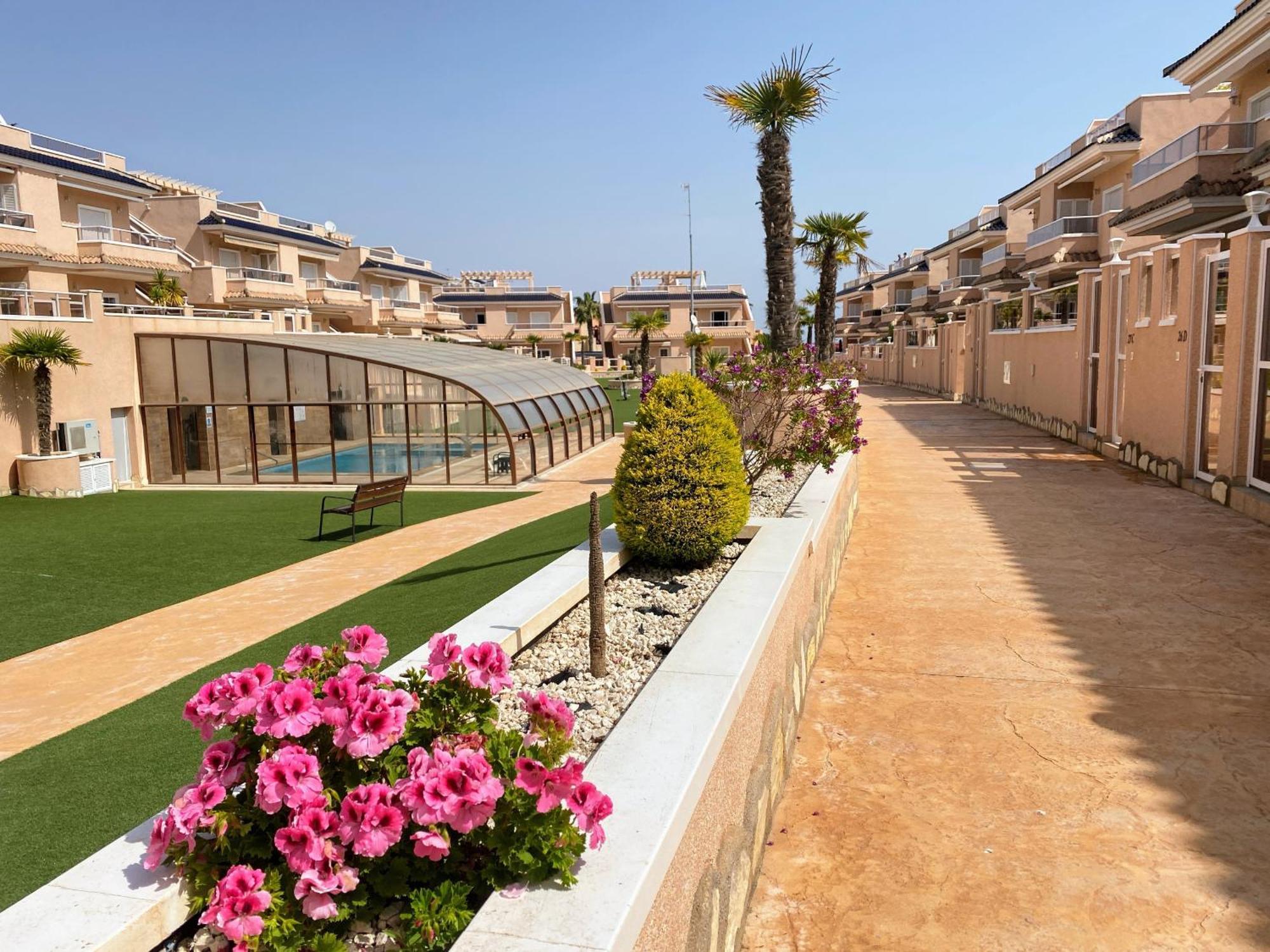 Apartments Punta Prima Indoor & Outdoor Pool Torrevieja Extérieur photo